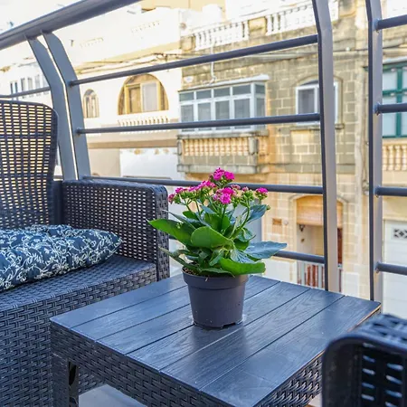 Bright,Stylish 2Bedroom Apartment In Village Centre Kalkara Exterior photo