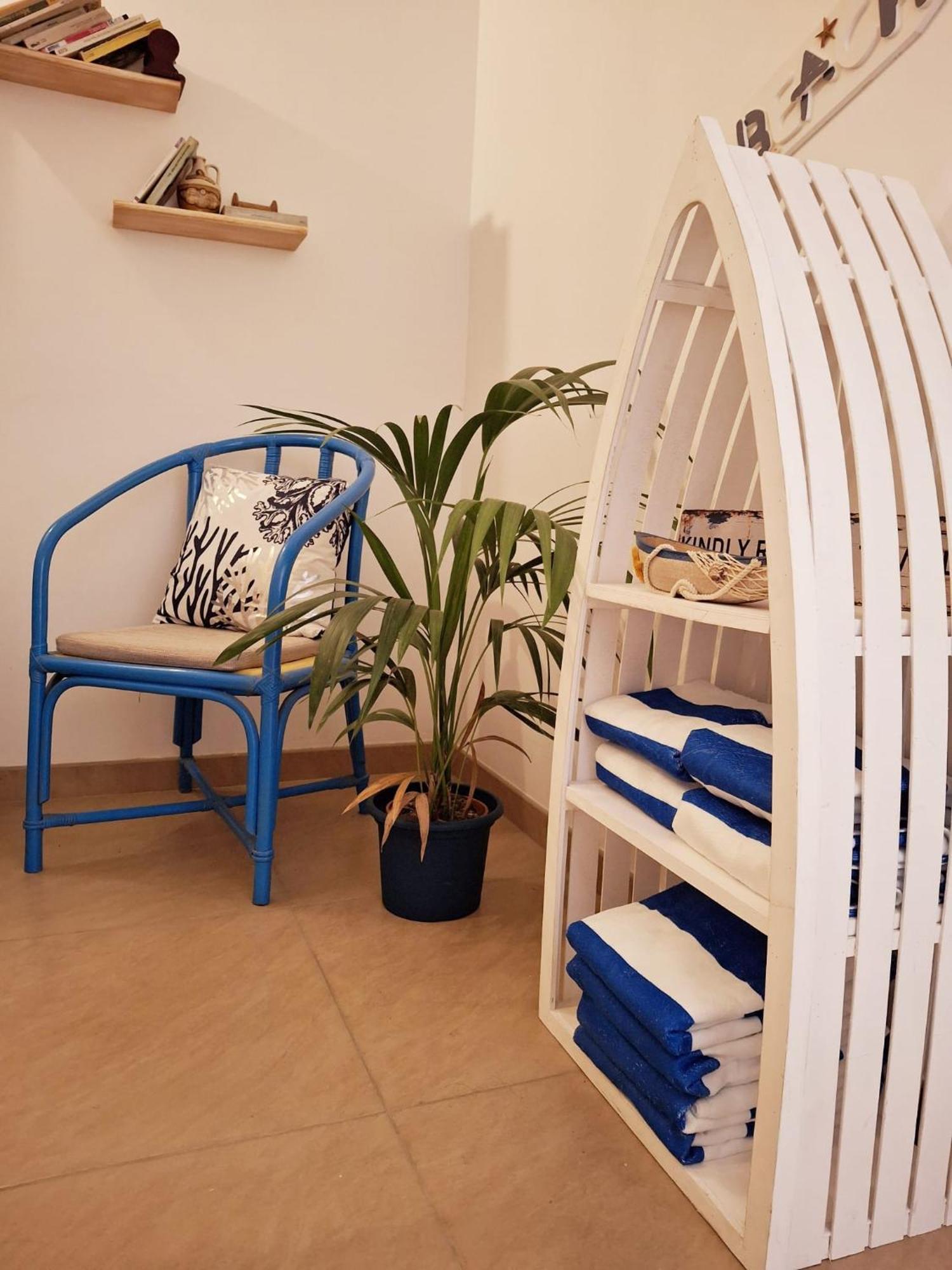 Bright,stylish 2bedroom In Village Centre